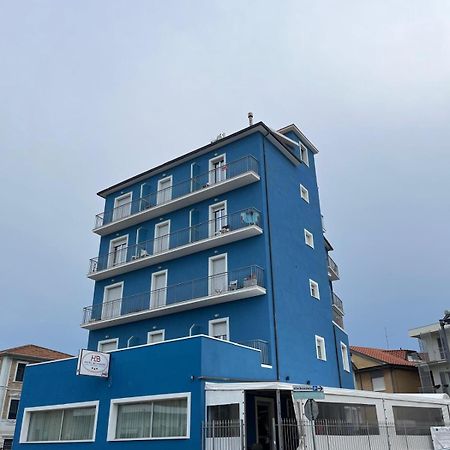 Hotel Belvedere Porto SantʼElpidio Екстериор снимка